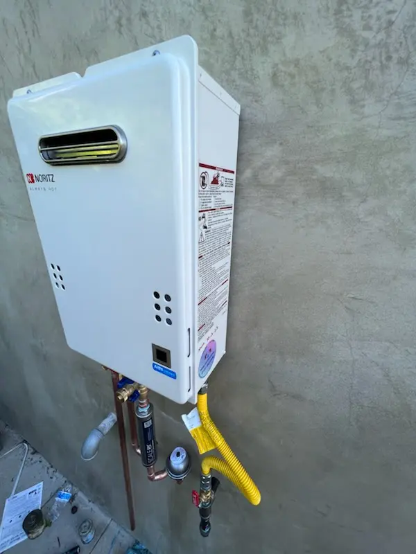 Tankless water heater installation for Lake Forest homes